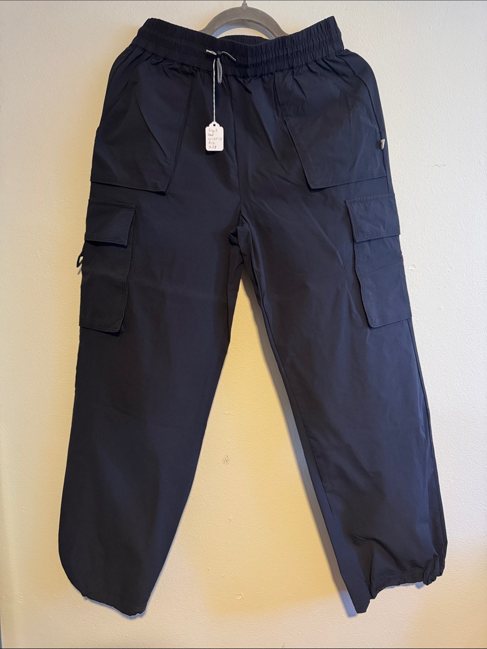 Fabletics Heights Cargo Pants in Navy, Size S